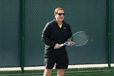 贝勒校友马克·V·赫德正在帮助领导甲骨文的美国网球视野